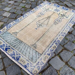 2.3 ft. x 3.9 ft. Vintage Turkish Rug TR26867 Image 1