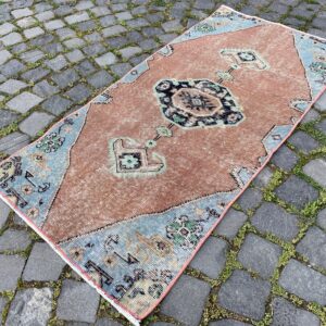 2.2 ft. x 4.6 ft. Vintage Turkish Rug TR26927 Image 1