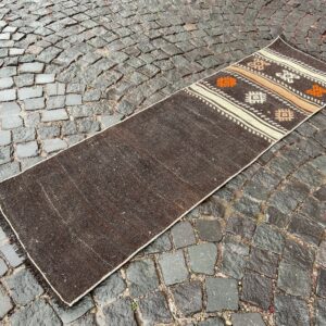 2 ft. x 6.5 ft. Vintage Kilim Rug TR61642 Image 1